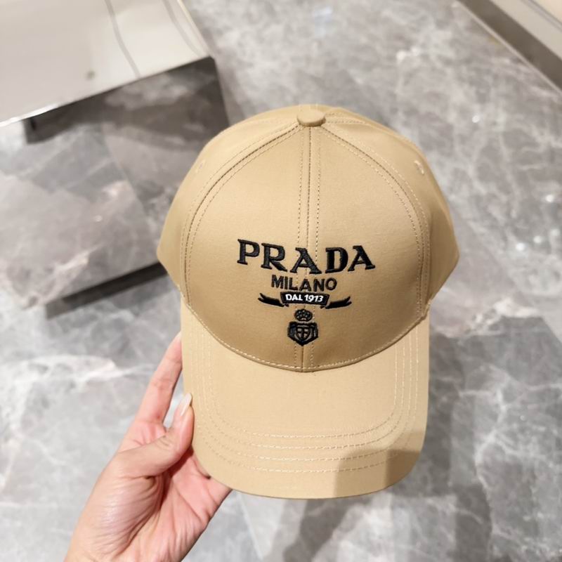 Prada cap (235)